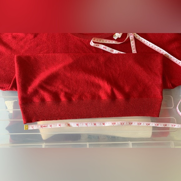 New York and company, Red sweater, size Medium - Picture 16 of 16